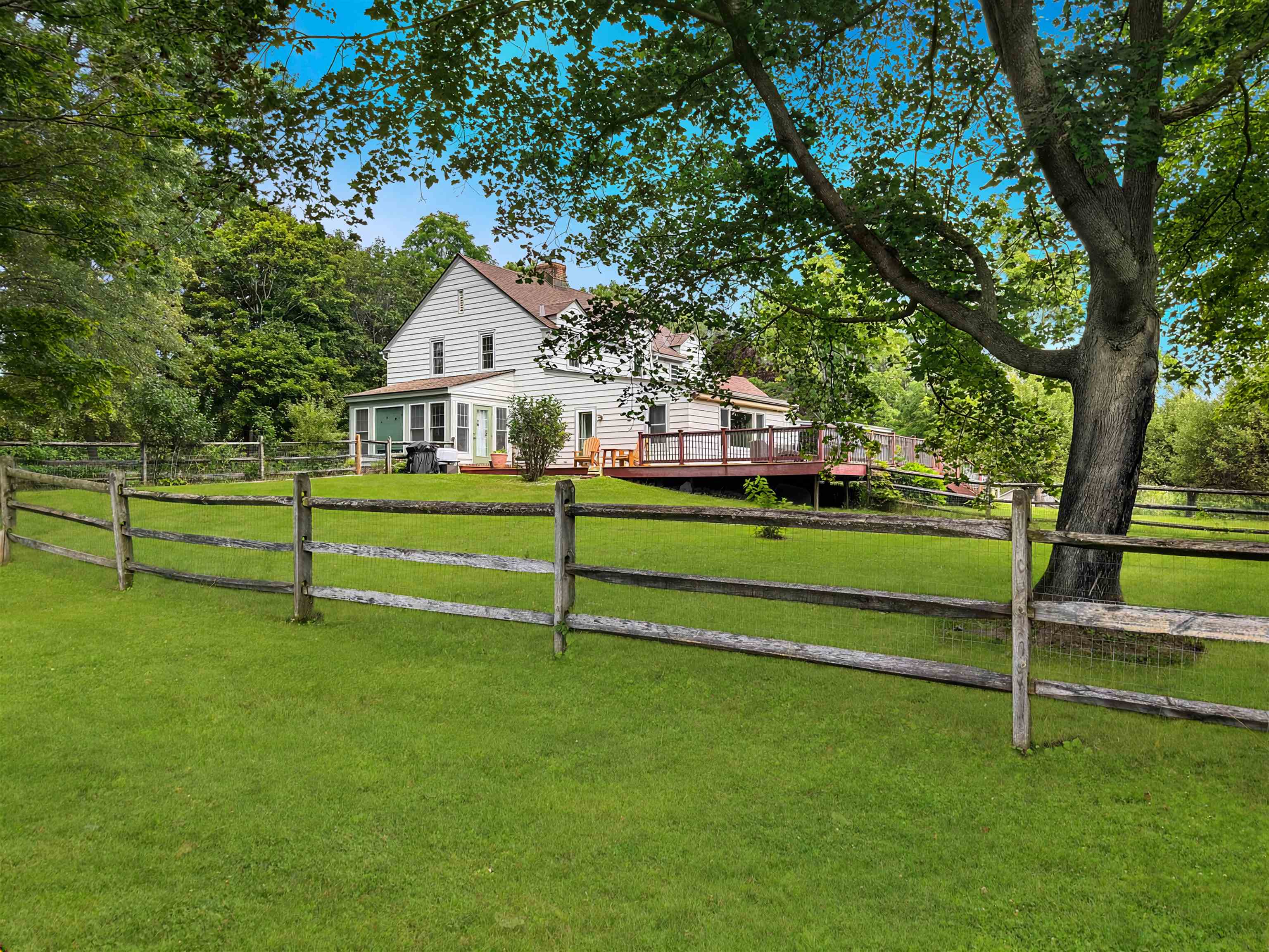436 Matteson Road Bennington, VT 05257 - Photo 4 of 50 Gallery Image 4