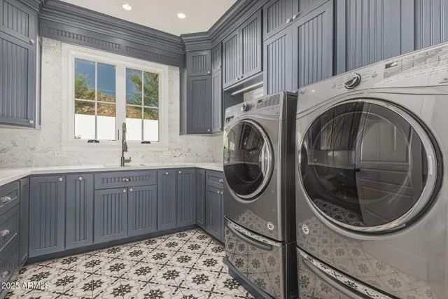 $4,675,000 | 4442 North 59th Place, Phoenix, AZ 85018