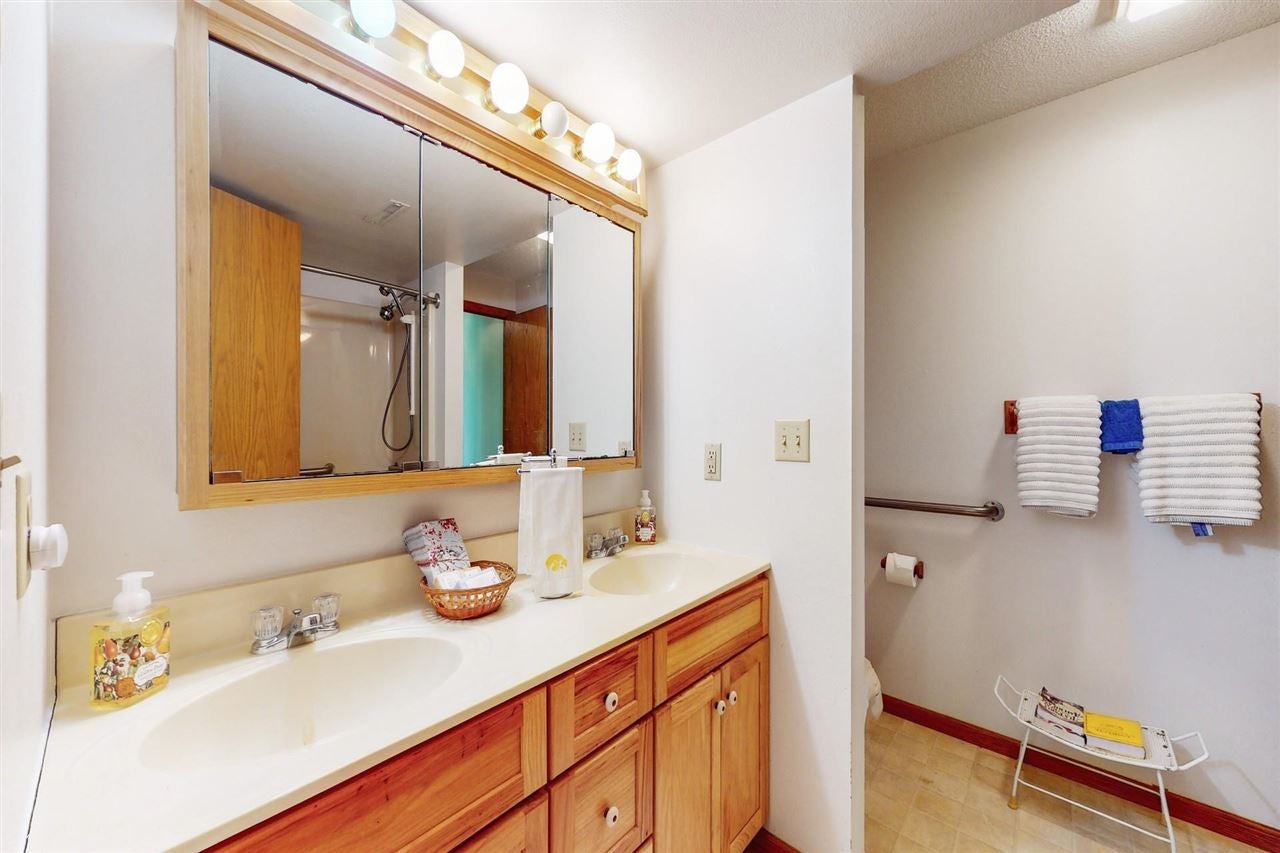 2076 Rogers Creek Road Ely, IA 52227 - Photo 35 of 51 Gallery Image 35