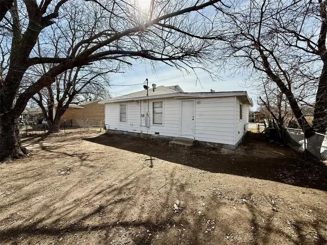 $1,500 | 1509 Southeast 18th Street, Mineral Wells, TX 76067
