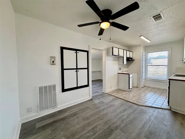 $1,500 | 1509 Southeast 18th Street, Mineral Wells, TX 76067