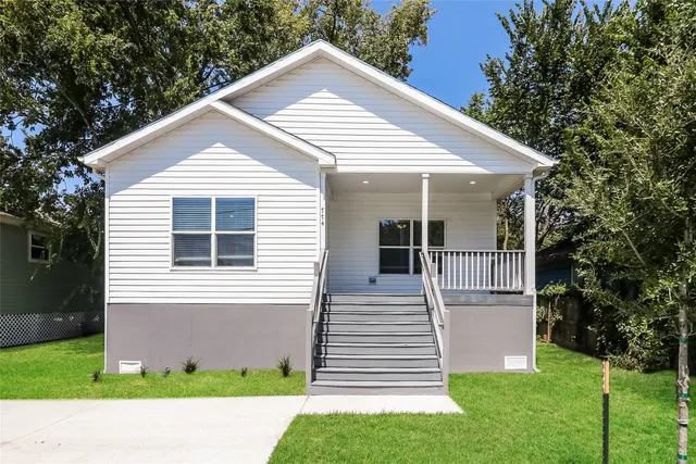$2,630 | 774 Dillard Street, Houston, TX 77091