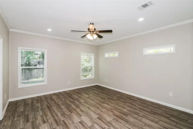 $2,630 | 774 Dillard Street, Houston, TX 77091