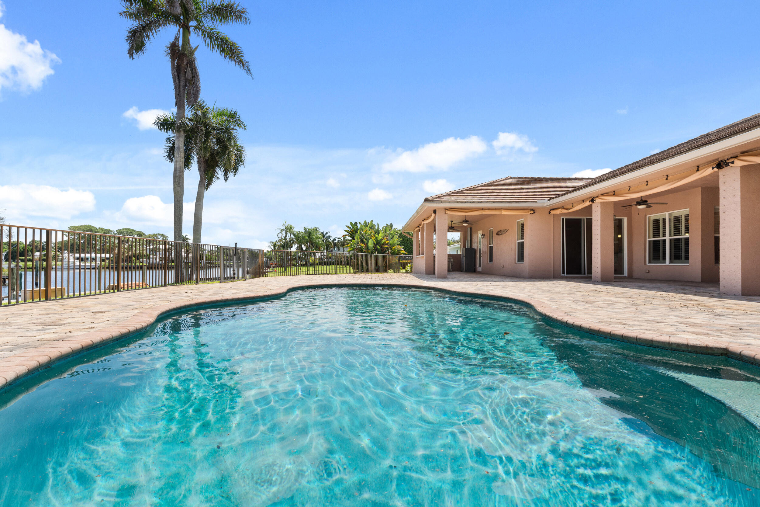 2236 Northwest Fork Road Stuart, FL 34994 - Photo 51 of 71 55_smg06022