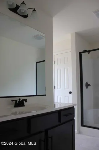 $540,700 | 3 Jack Drive, Halfmoon, NY 12065