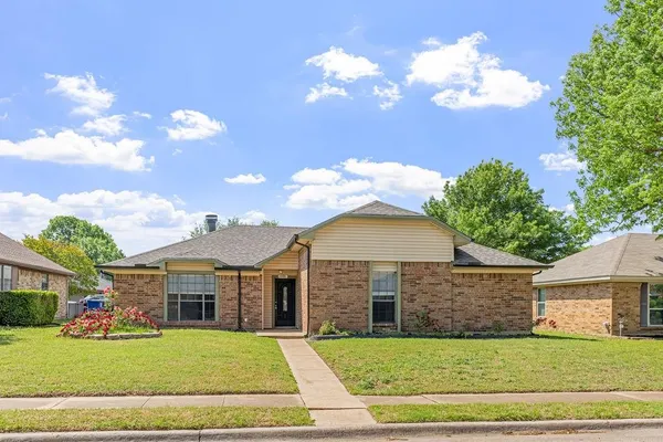 $359,900 | 1304 Petunia Drive, Allen, TX 75002