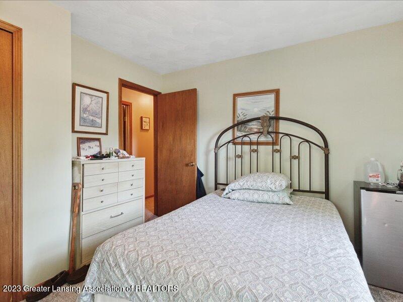 7720 Hall Road Bellevue, MI 49021 - Photo 21 of 33 21-7720-Hall-Rd-Bellevue-MI-49021-Window