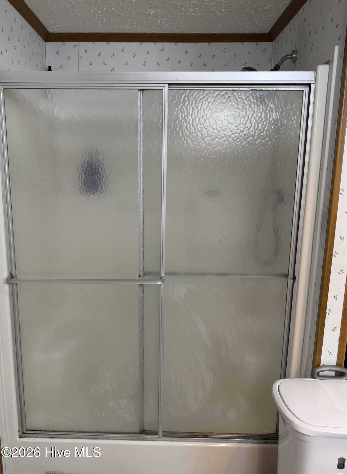 2626 Pershing Terrace Kinston, NC 28504 - Photo 25 of 53 Master Bathroom/Shower