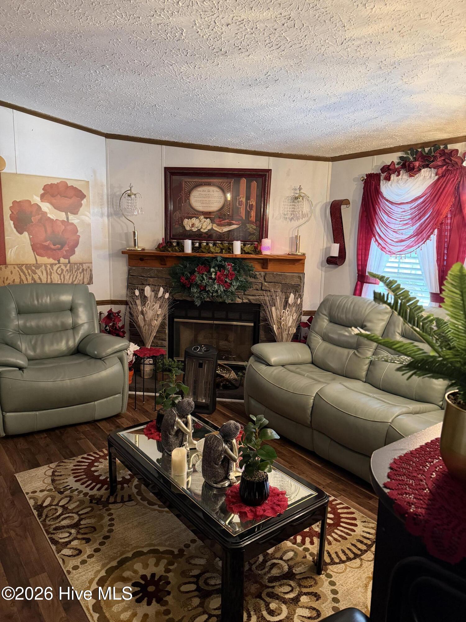 2626 Pershing Terrace Kinston, NC 28504 - Photo 10 of 53 Den
