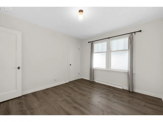 $489,000 | 780 South Main Avenue, Warrenton, OR 97146