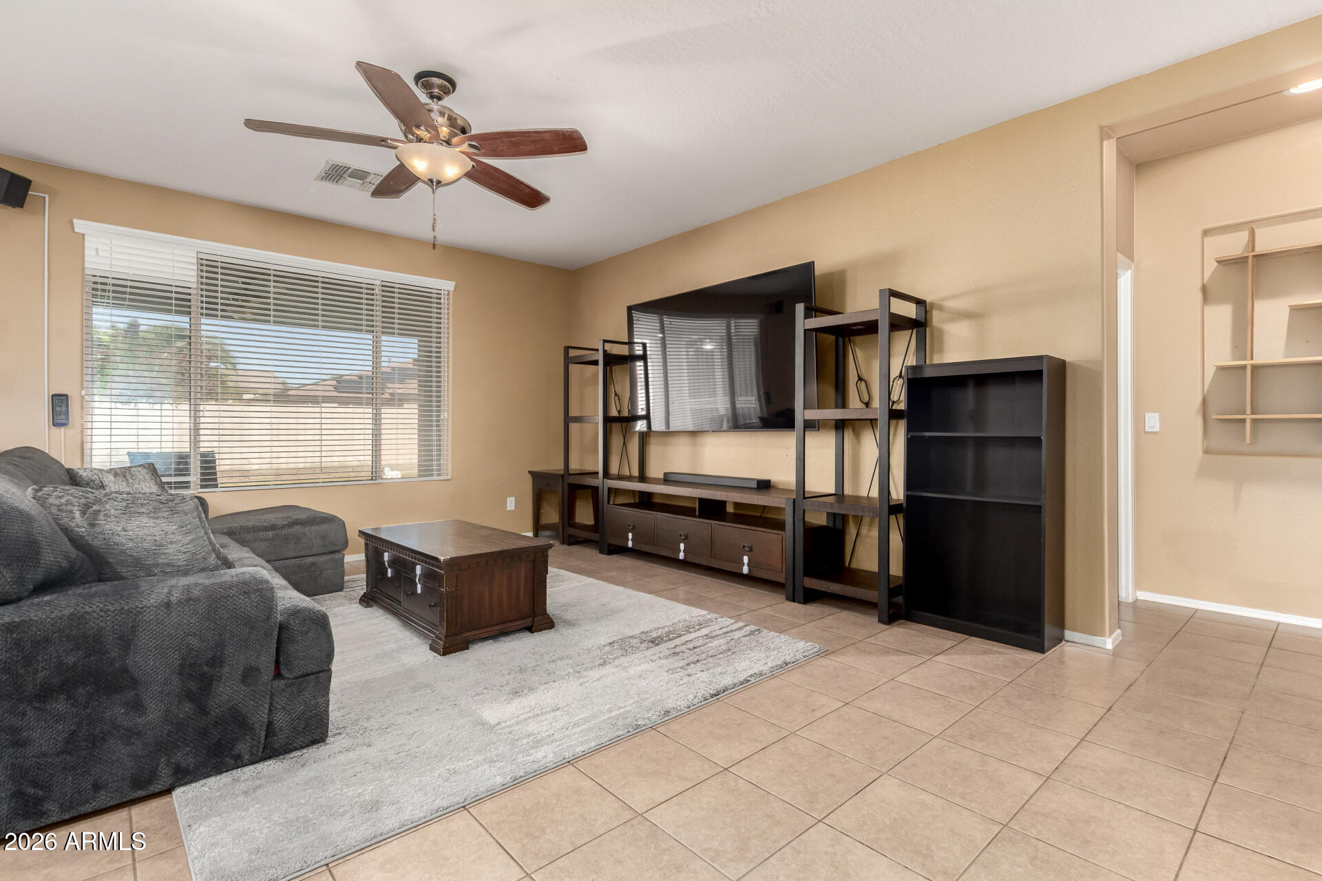 5342 West Allen Street Laveen, AZ 85339 - Photo 7 of 30 09 - Allen