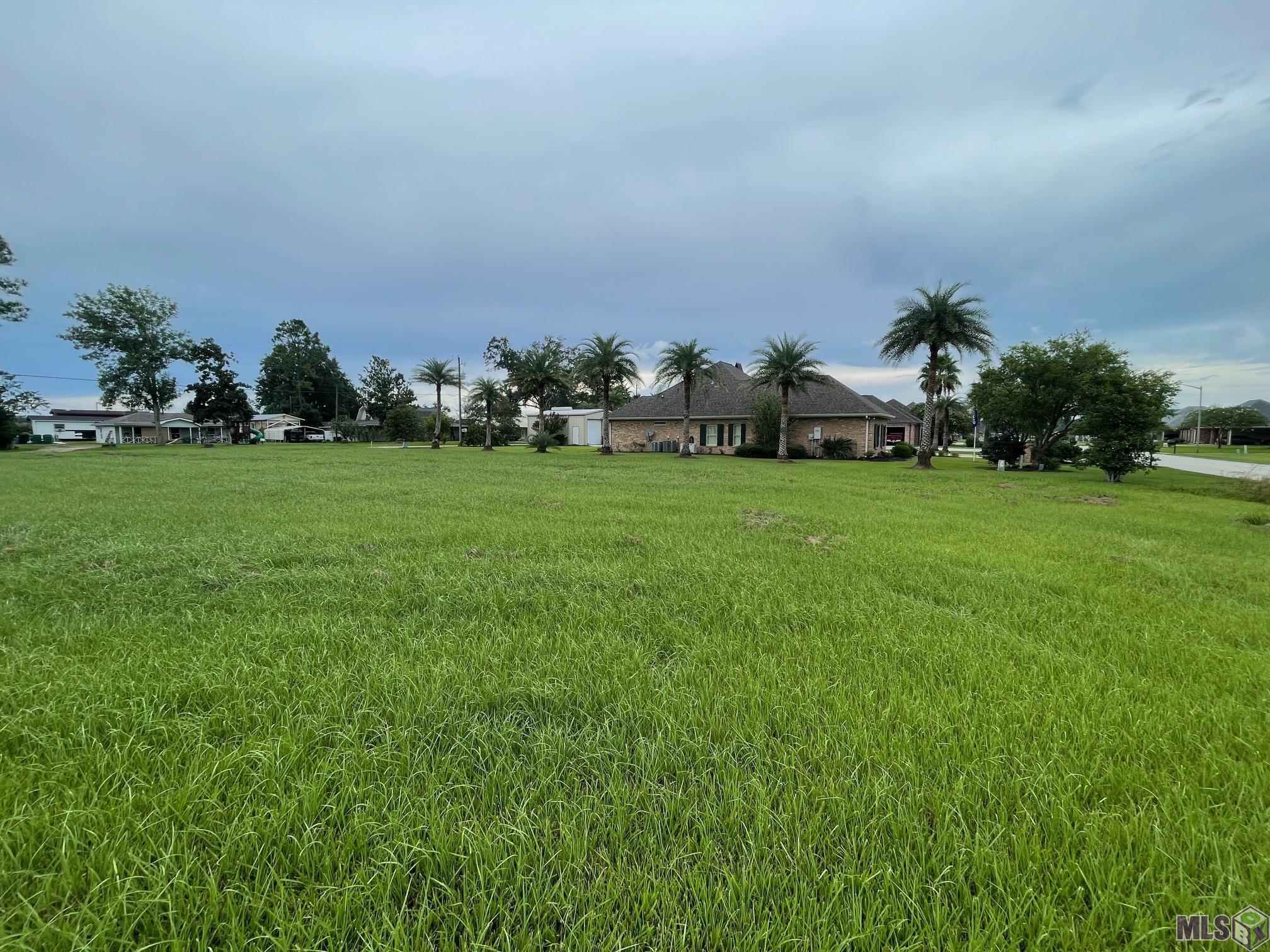 2932 Bayou Blue Road Gray, LA 70359 - Photo 4 of 6 Gallery Image 4
