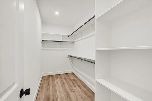 $2,600 | 4606 Crown Grove Lane, Houston, TX 77018