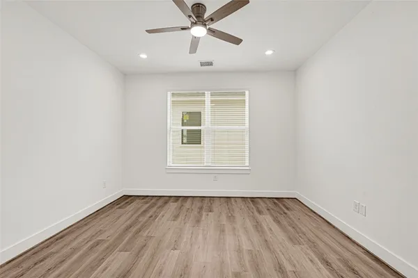 $2,600 | 4606 Crown Grove Lane, Houston, TX 77018