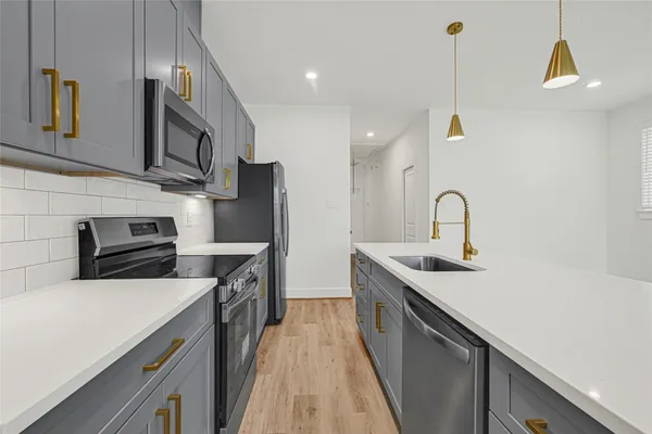 $2,600 | 4606 Crown Grove Lane, Houston, TX 77018