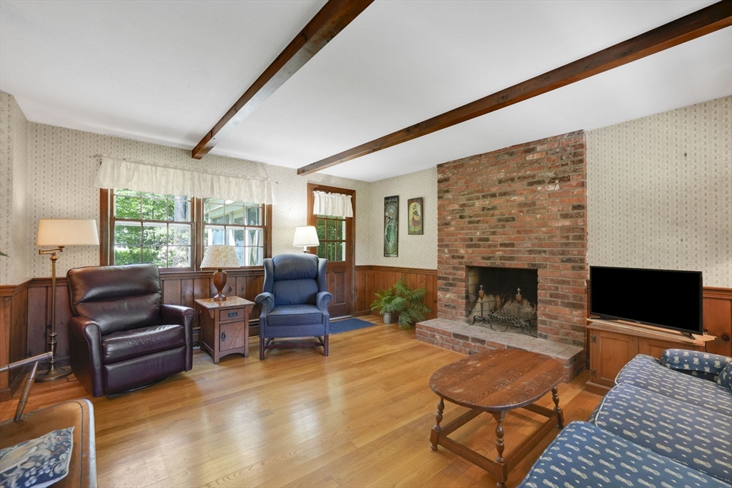 13 Pleasant View Road Wilbraham, MA 01095 - Photo 5 of 40