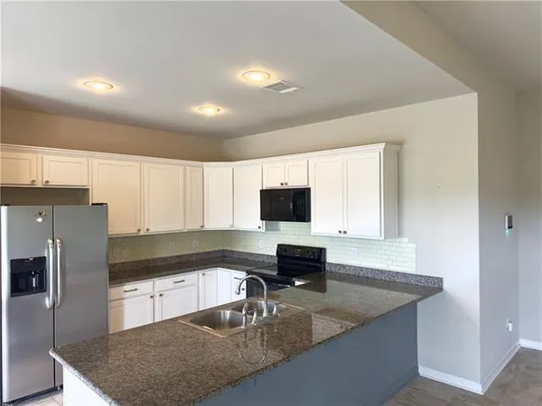 $1,800 | 11146 Regency Avenue, Hammond, LA 70403