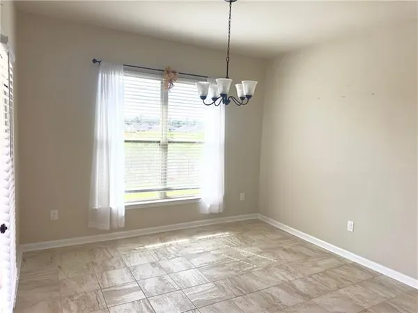 $1,800 | 11146 Regency Avenue, Hammond, LA 70403