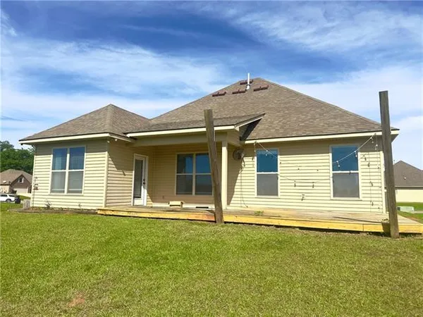 $1,800 | 11146 Regency Avenue, Hammond, LA 70403