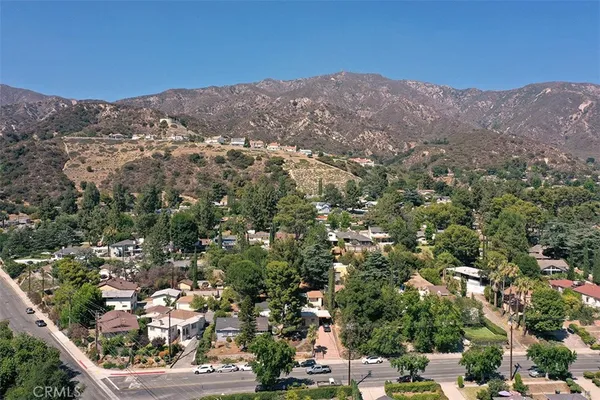 $1,199,000 | 3953 Santa Carlotta Street, La Crescenta, CA 91214