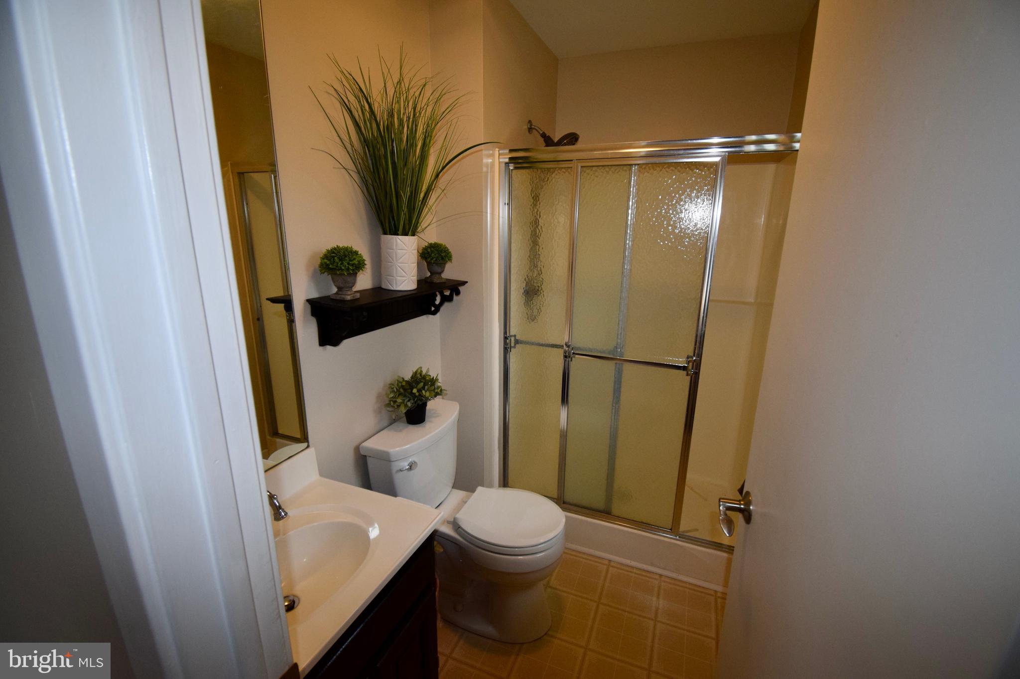 103 Silverside Road Wilmington, DE 19809 - Photo 27 of 54 Primary Bathroom