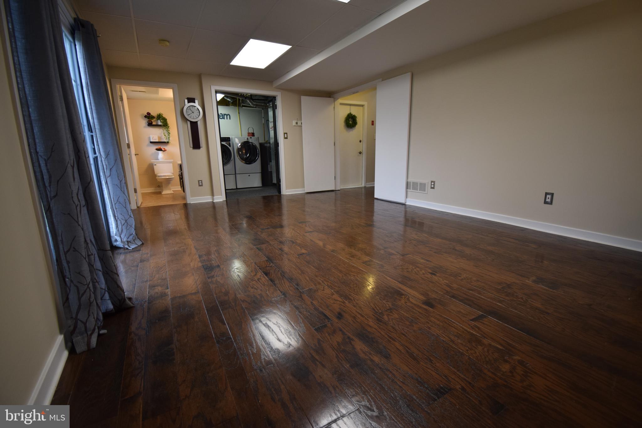 103 Silverside Road Wilmington, DE 19809 - Photo 39 of 54 Family Room