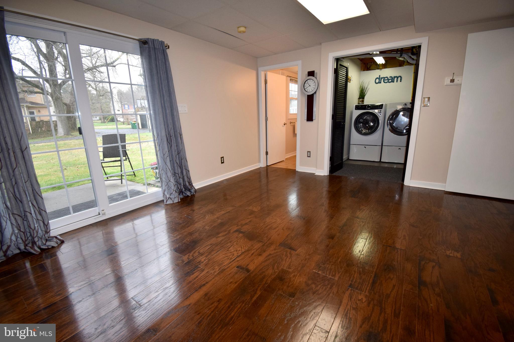 103 Silverside Road Wilmington, DE 19809 - Photo 42 of 54 Family Room