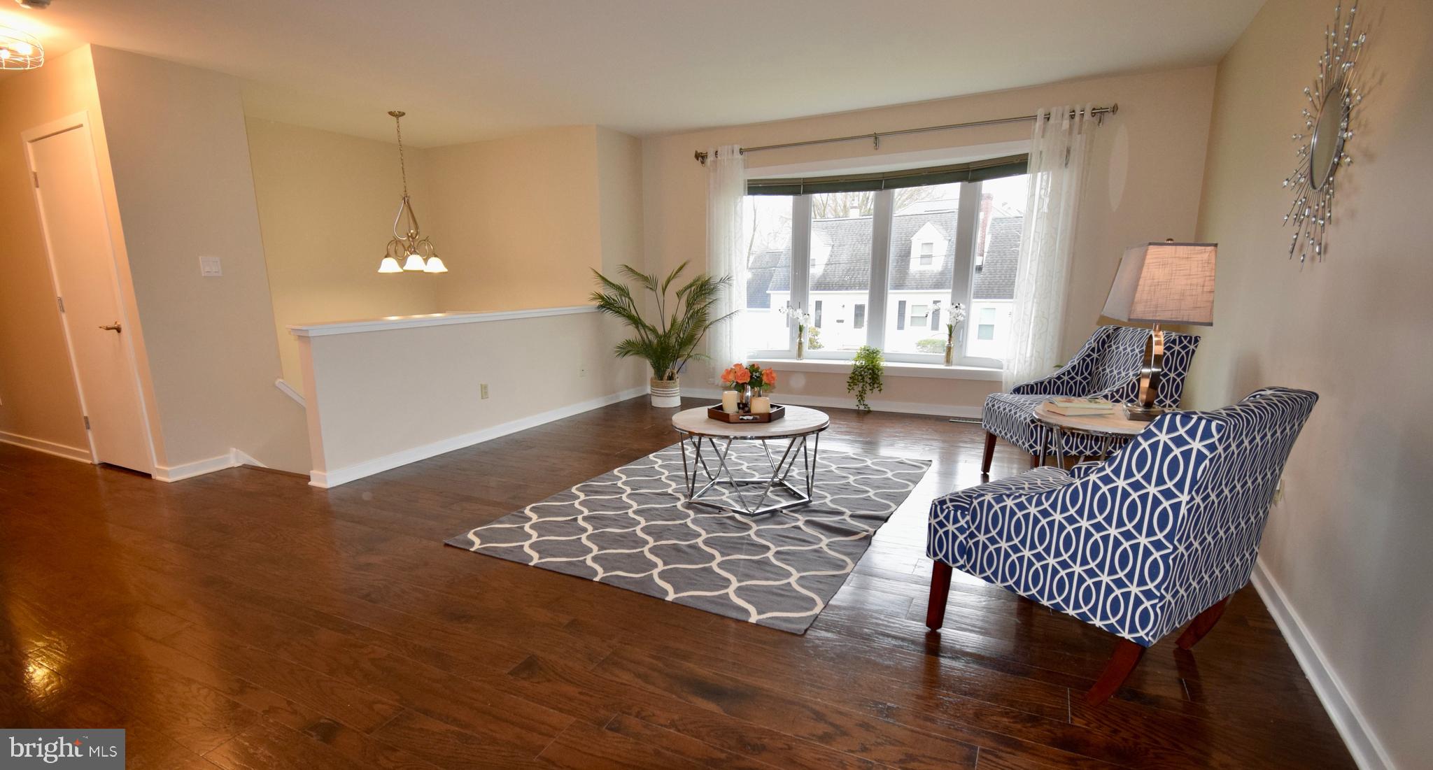 103 Silverside Road Wilmington, DE 19809 - Photo 10 of 54 Living Room