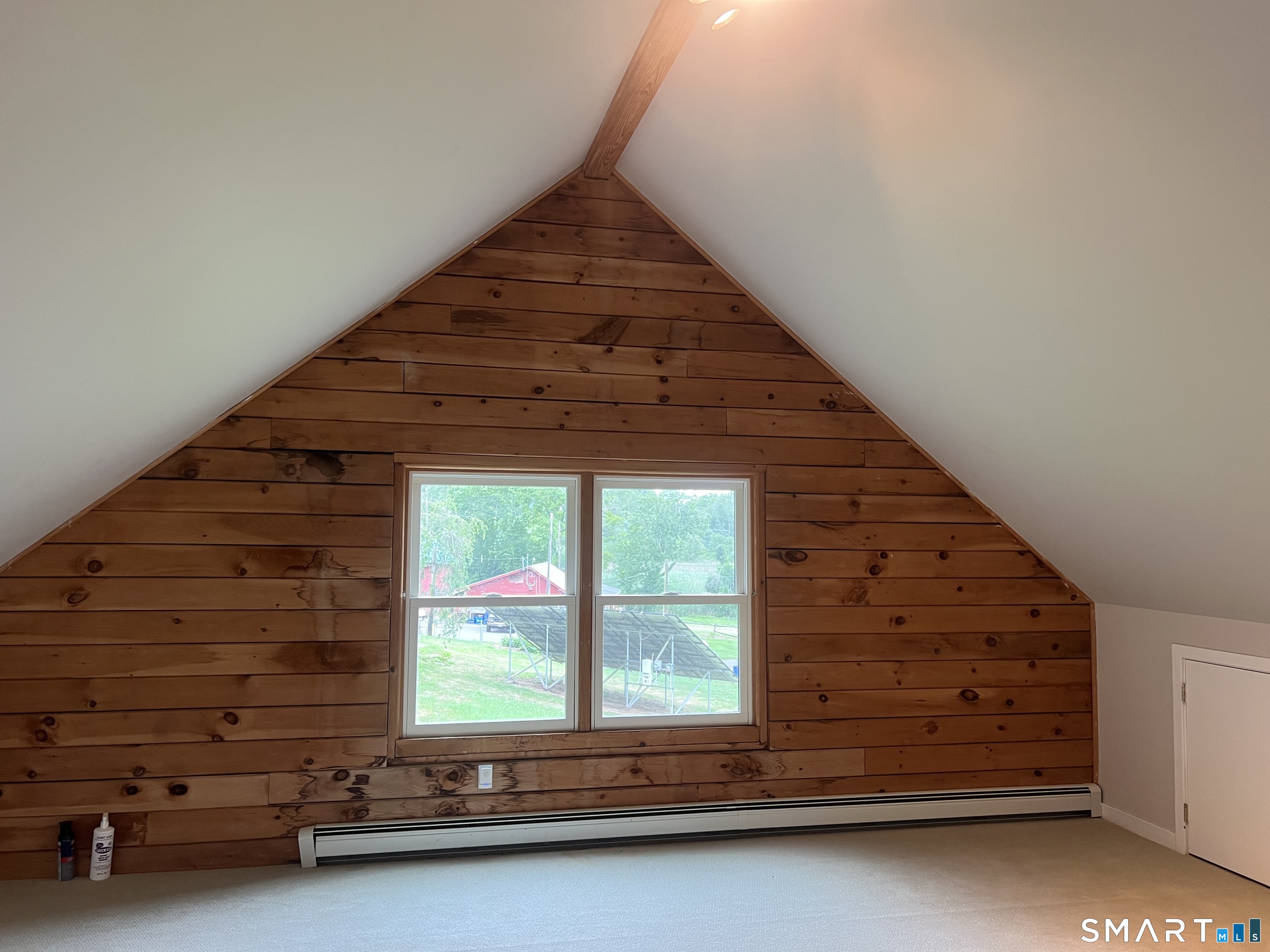 698 Leetes Island Road Branford, CT 06405 - Photo 8 of 9
