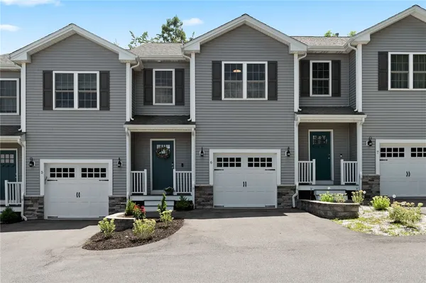 $420,000 | 1196 Charles Street, Unit 6, North Providence, RI 02904