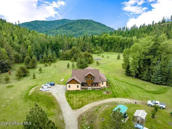 $1,295,000 | 88 Fenway Drive, Sagle, ID 83860