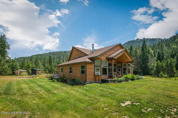 $1,295,000 | 88 Fenway Drive, Sagle, ID 83860