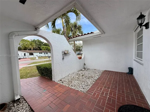 $3,800 | 16665 Southwest Sw 93rd Court, Palmetto Bay, FL 33157