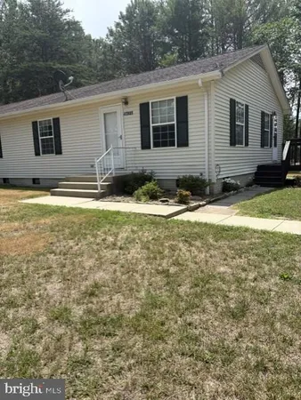 $1,600 | 43985 Sandy Bottom Road, Hollywood, MD 20636