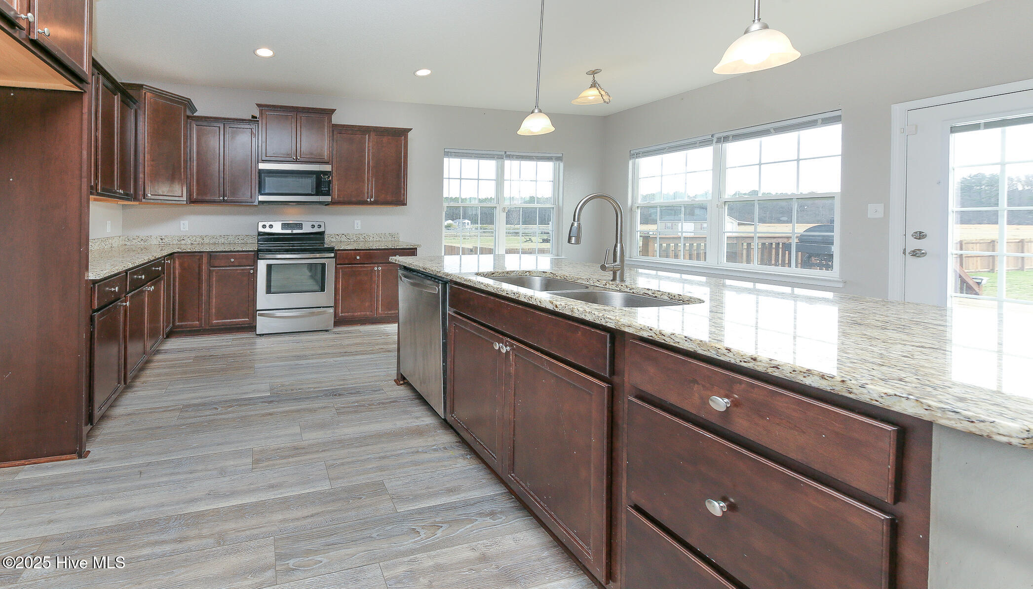 284 McPherson Road South Mills, NC 27976 - Photo 9 of 33 4G8A9350