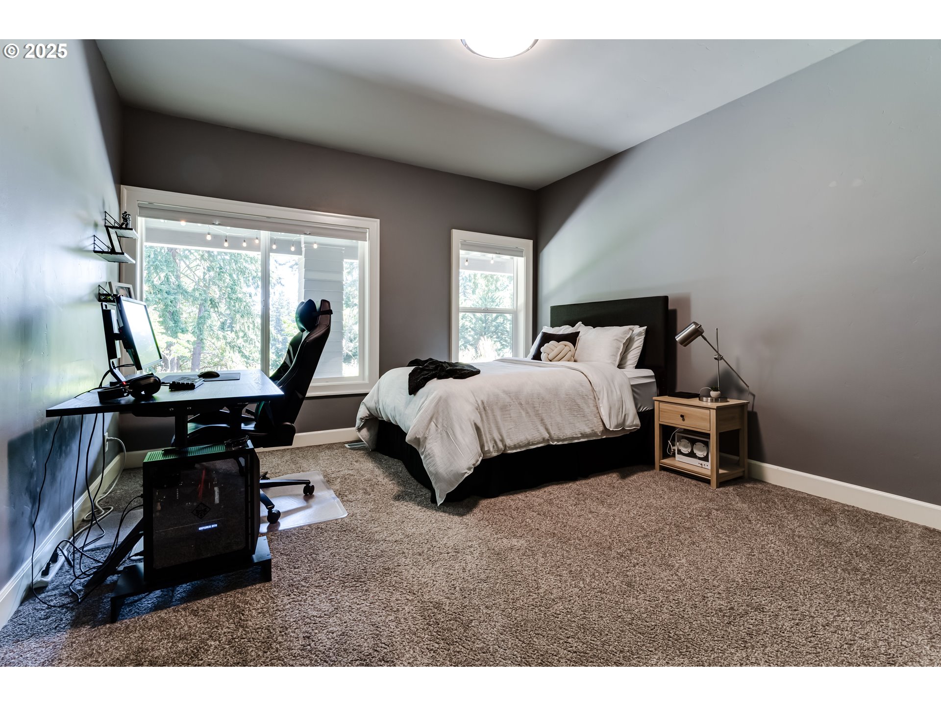 3944 Los Altos Lane Eugene, OR 97405 - Photo 29 of 47 a bed room with a bed and a window