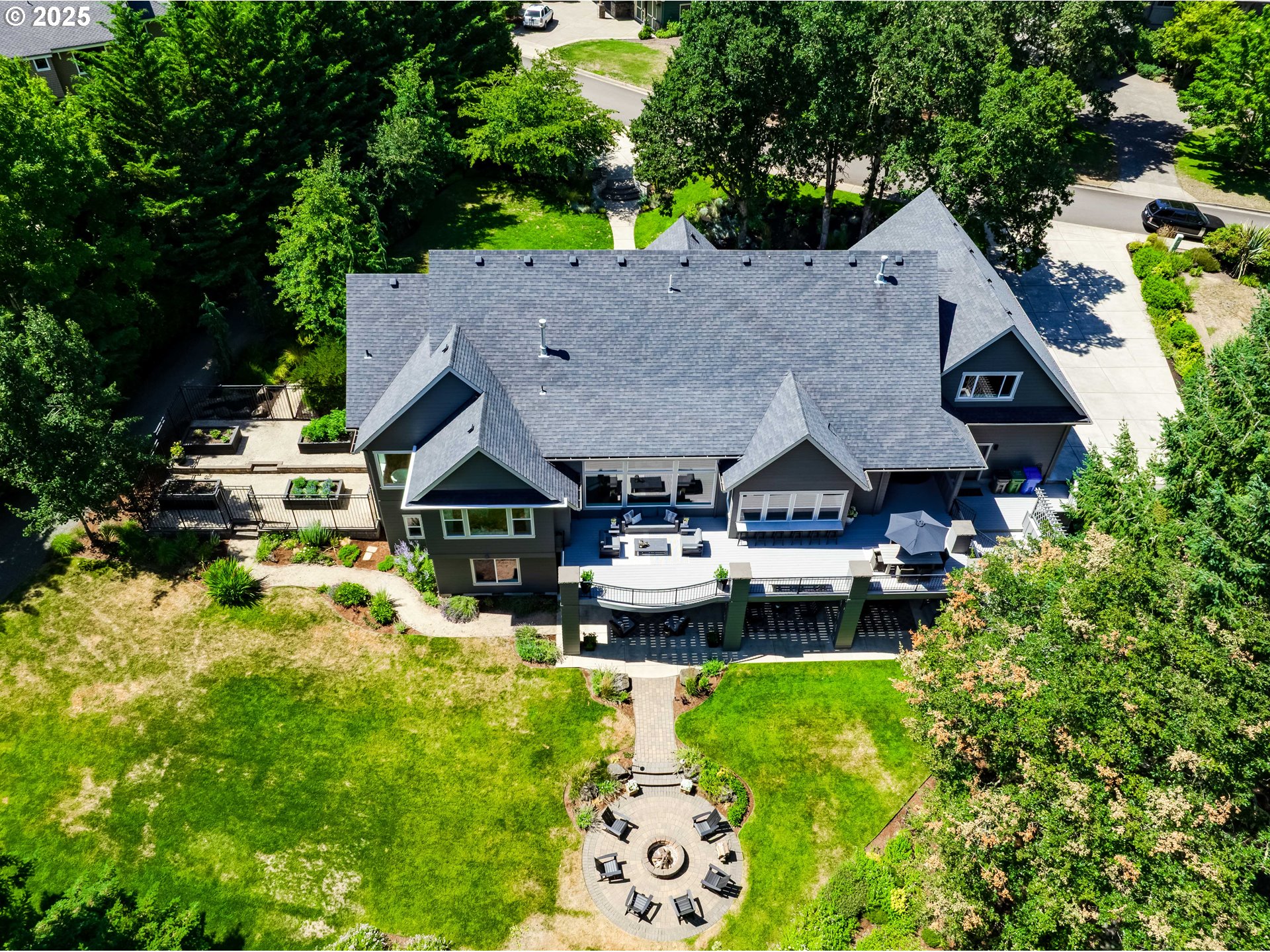 3944 Los Altos Lane Eugene, OR 97405 - Photo 44 of 47 an aerial view of a house with swimming pool table and chairs