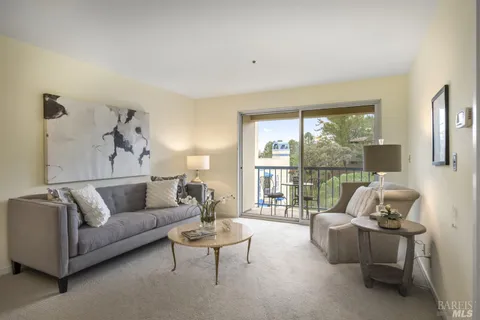 $148,000 | 100 Thorndale Drive, Unit 303, San Rafael, CA 94903