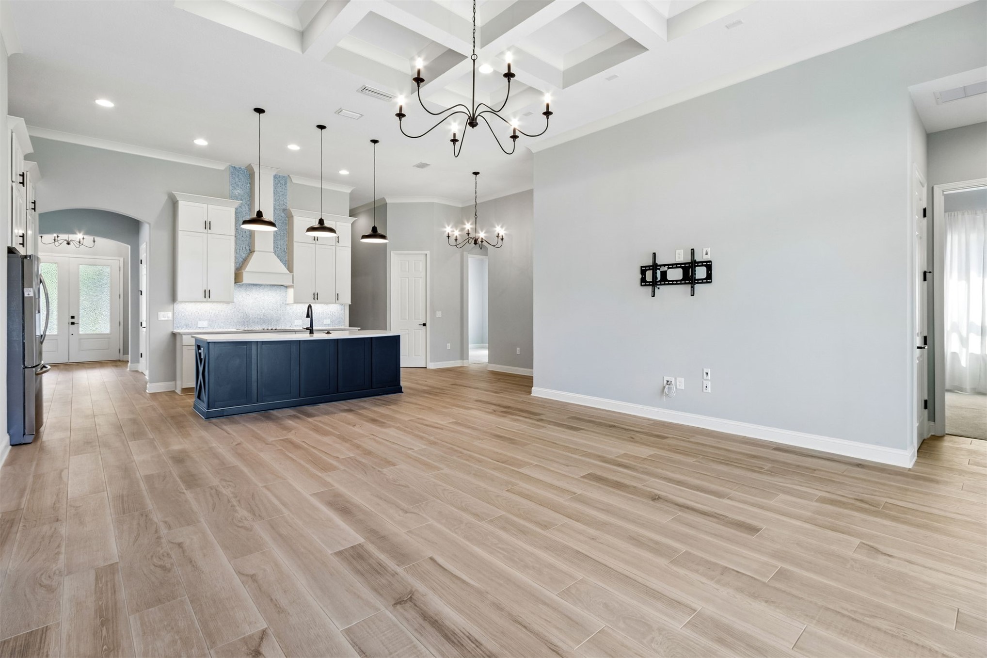 95169 Poplar Way Fernandina Beach, FL 32034 - Photo 4 of 25 a view of a kitchen with furniture and wooden floor