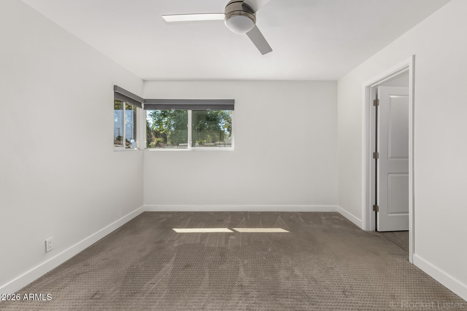 3930 East Oak Street Phoenix, AZ 85008 - Photo 34 of 61 27 - Oak Bedroom 1