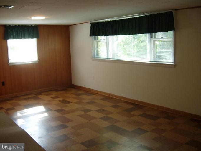 1024 Tanley Road Silver Spring, MD 20904 - Photo 18 of 30 Recreation Room