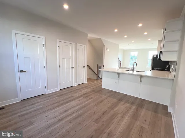 $3,550 | 4308 Ellipse Terrace, Chantilly, VA 20151