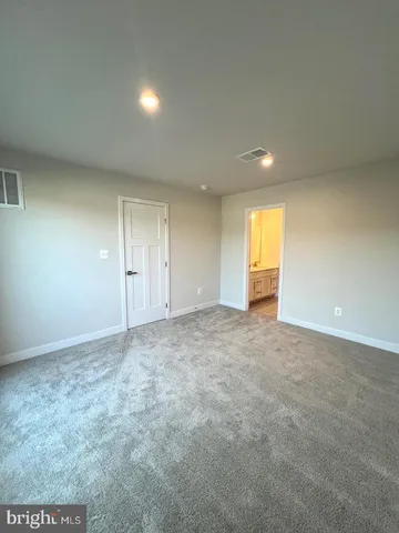 $3,550 | 4308 Ellipse Terrace, Chantilly, VA 20151