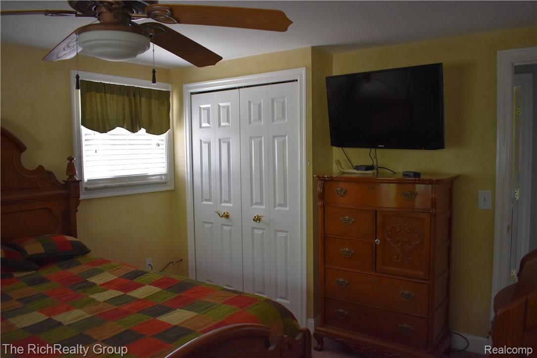 1350 Ranier Street Canton, MI 48187 - Photo 19 of 23 DSC_0306.JPG