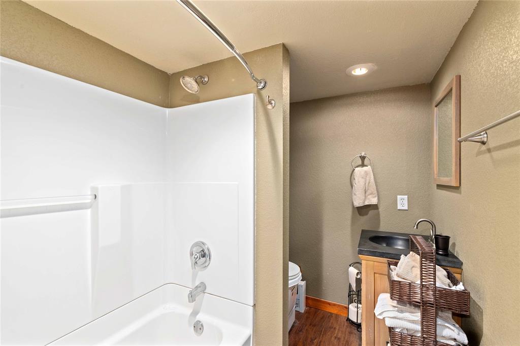 143 Rr 10 Voss, TX 76888 - Photo 15 of 39