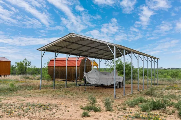 $876,000 | 143 Rr 10, Voss, TX 76888