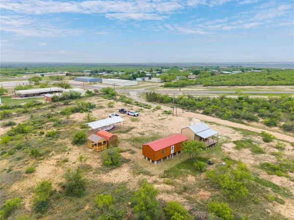 $876,000 | 143 Rr 10, Voss, TX 76888