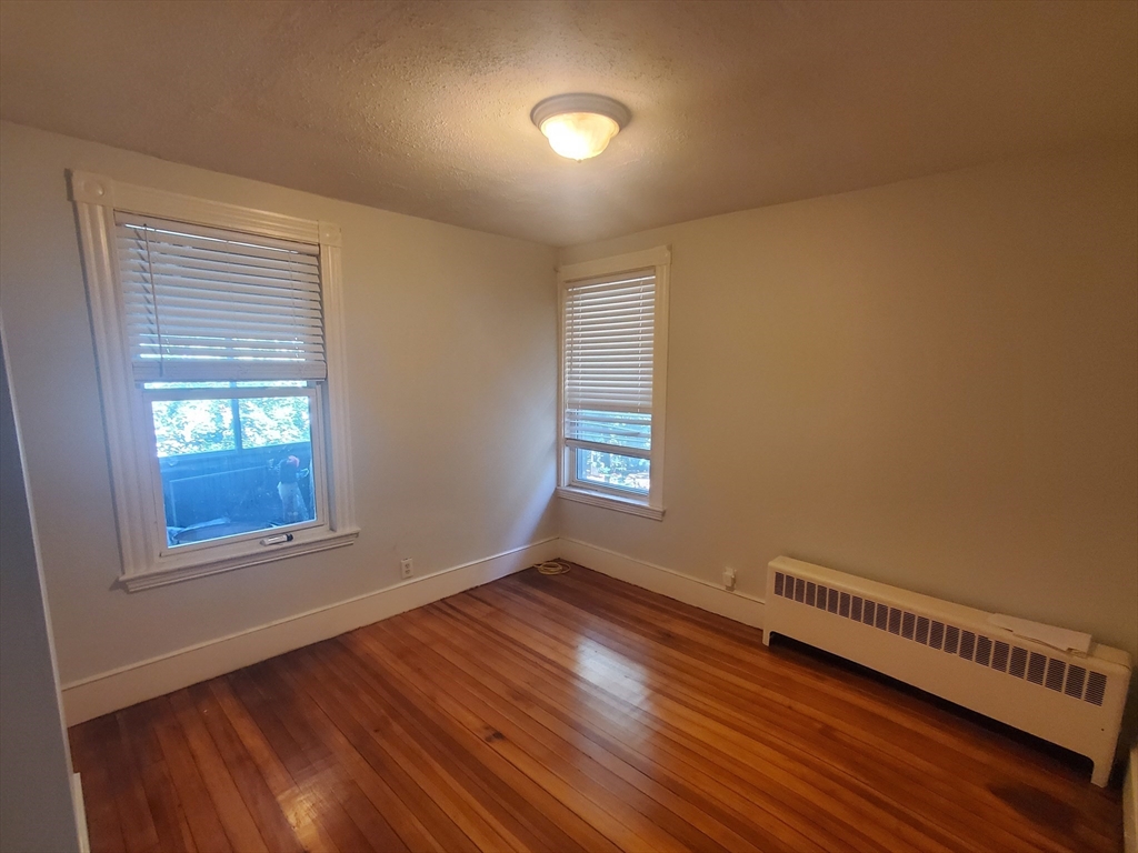 42 Grampian Way Boston, MA 02125 - Photo 24 of 37