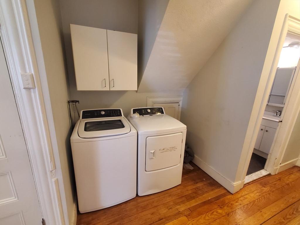 42 Grampian Way Boston, MA 02125 - Photo 29 of 37