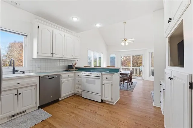 $390,000 | 4127 Newman Street, Leavenworth, KS 66048